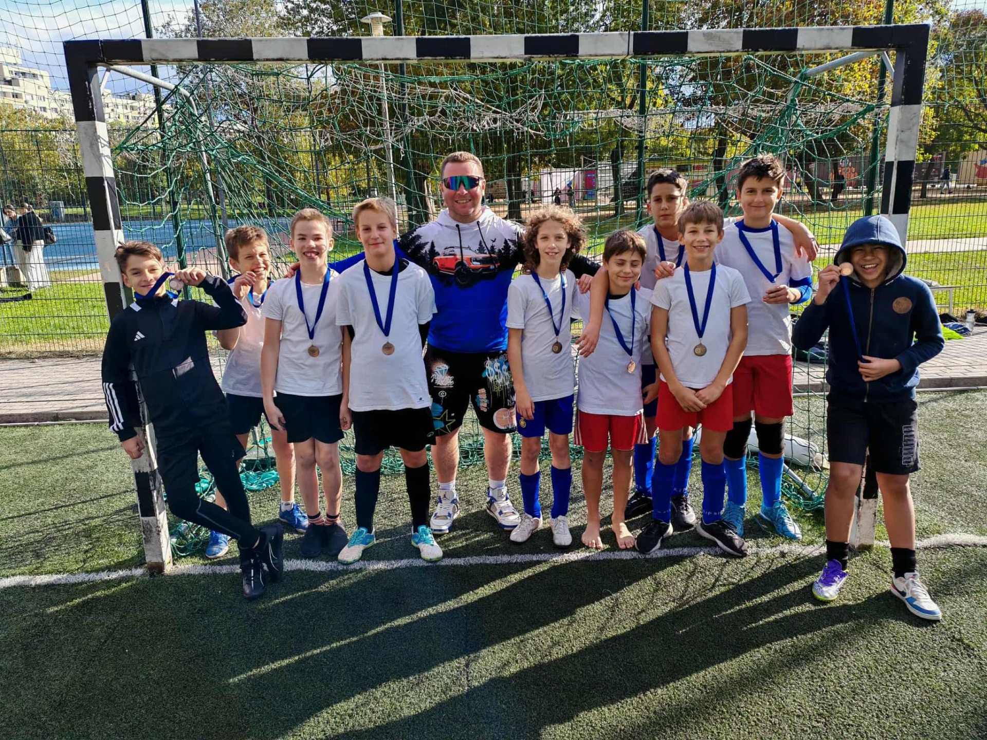 Kerületi labdarugó bajnokságon III. kcs-ban bronzérmet szereztek a fiúk!